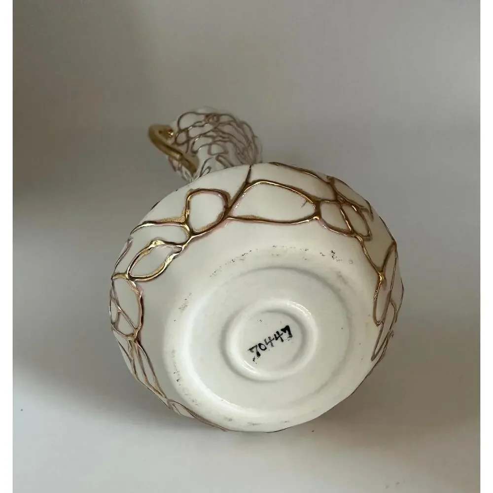 Lefton bud vase